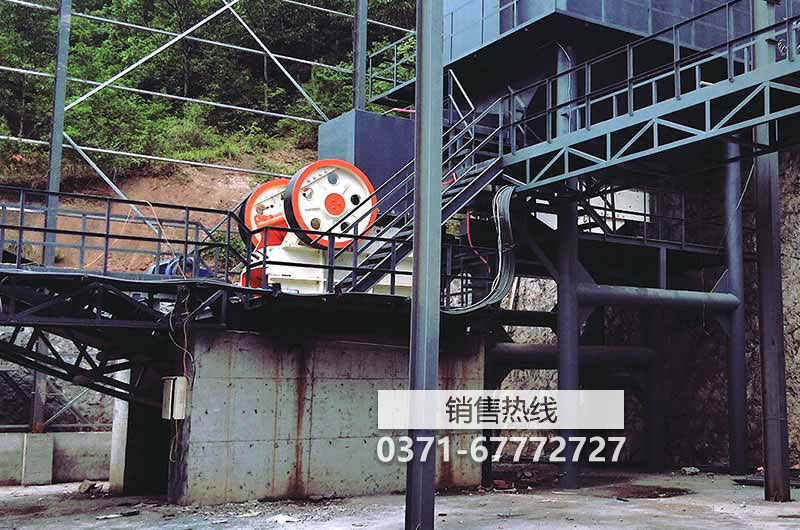 鹿泉礦山機械廠-建筑礦山破碎機械網