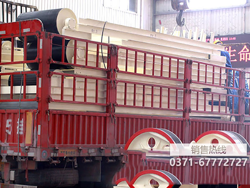 礦石歐版顎破機，大型歐版鄂破機參數-河南世博機械工 …